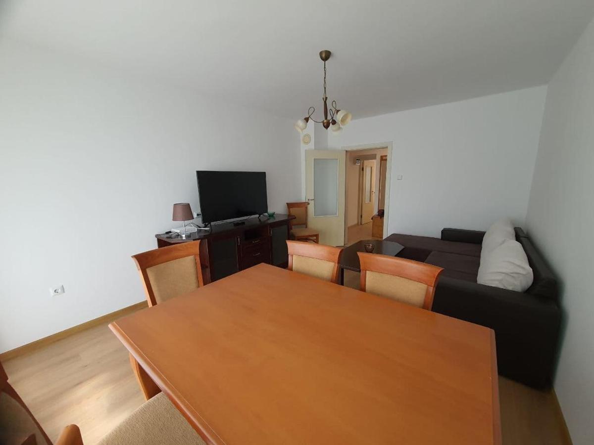 Апртамент Чайка Бл.17 Varna Extérieur photo