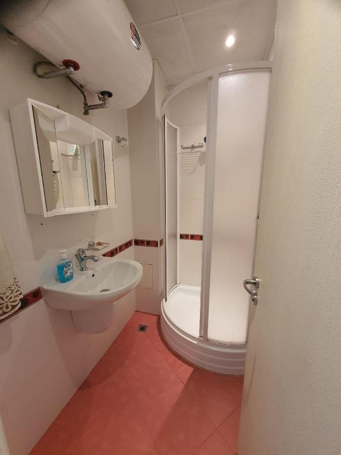 Апртамент Чайка Бл.17 Varna Extérieur photo