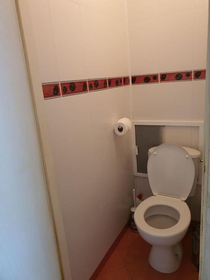 Апртамент Чайка Бл.17 Varna Extérieur photo