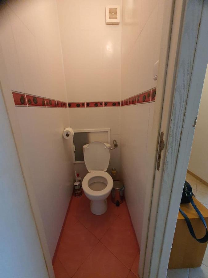 Апртамент Чайка Бл.17 Varna Extérieur photo